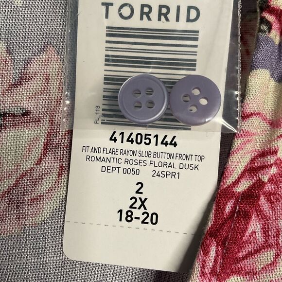 Torrid Plus Size Blouse 2X  Rayon Slub Button Front Top Purple Floral Bloomcore - Picture 6 of 12